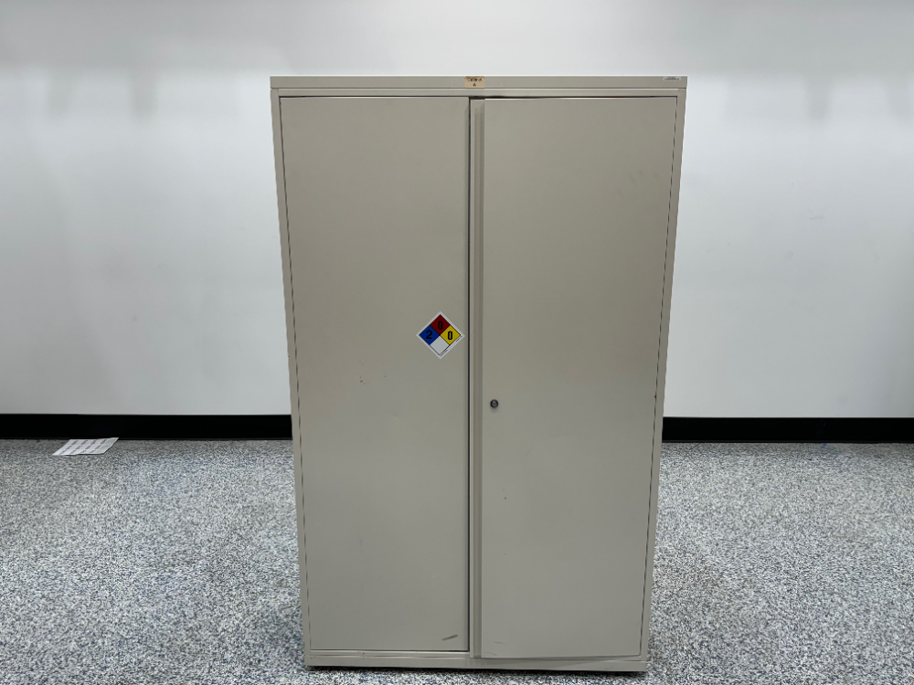 Image of 4' Metal Storage Cabinet